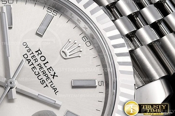 0227 Functional R2DJ0254C – DJ2 41mm 654